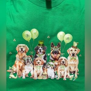 AFTER HOLIDAY NEW Size Large Green St. Patrick's Day Dog Graphic T-Shirt